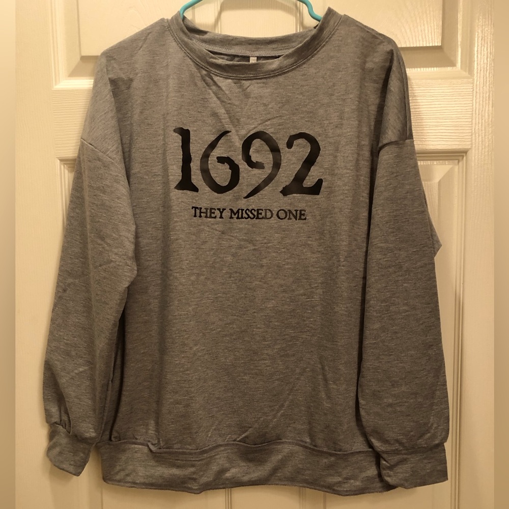 1692 Sweatshirt Gray with Black Letters